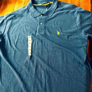 Men’s short-sleeve polo shirt. Heather blue. NWT